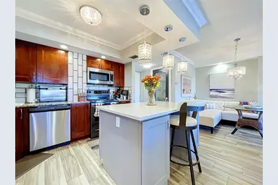 4900 Brittany Drive S #313, Saint Petersburg, FL 33715 - Photo 9