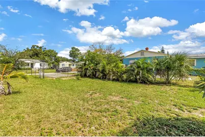 2450 37th Avenue N, Saint Petersburg, FL 33713 - Photo 43
