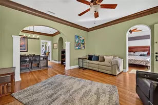 845 28th Ave N, Saint Petersburg, FL 33704 - Photo 9