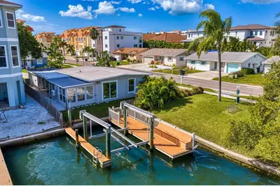 191 175th Avenue E, Redington Shores, FL 33708 - Photo 23