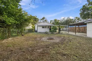 2110 E Ellicott St, Tampa, FL 33610 - Photo 29