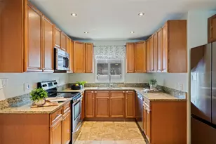 1825 Cleveland St, Clearwater, FL 33765 - Photo 13