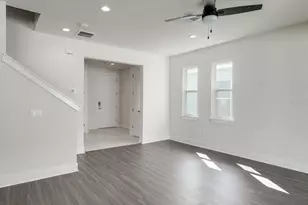 2076 Paragon Cir W, Clearwater, FL 33755 - Photo 19