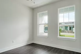 2076 Paragon Cir W, Clearwater, FL 33755 - Photo 31