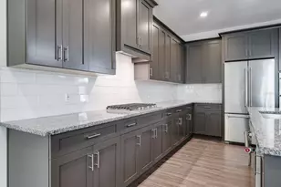2076 Paragon Cir W, Clearwater, FL 33755 - Photo 29