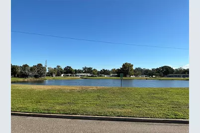 1860 70th Circle N, Saint Petersburg, FL 33702 - Photo 5
