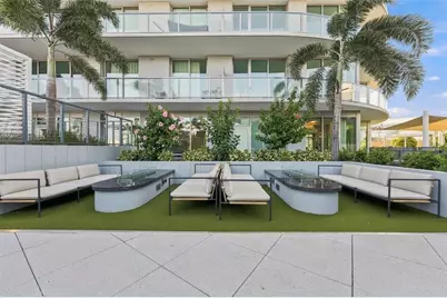 400 Central Avenue #3602, Saint Petersburg, FL 33701 - Photo 1
