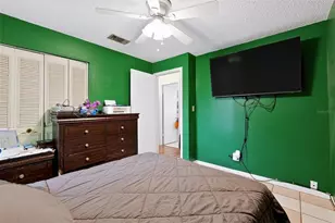8399 79th Ave, Seminole, FL 33777 - Photo 13