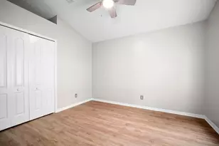 18113 Palm Breeze Dr, Tampa, FL 33647 - Photo 25