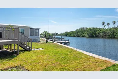 460 Mount Oak Avenue NE #745, Saint Petersburg, FL 33702 - Photo 21