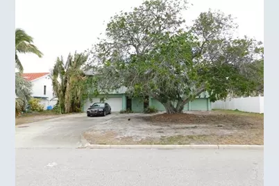 1125 2nd Avenue S, Tierra Verde, FL 33715 - Photo 1