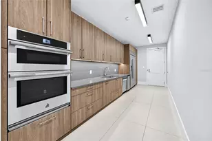 301 1st St S, Saint Petersburg, FL 33701 - Photo 81
