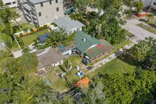 2625 Quincy St S, Gulfport, FL 33711 - Photo 9