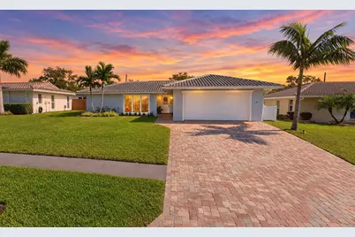10469 Imperial Point Drive E, Largo, FL 33774 - Photo 1