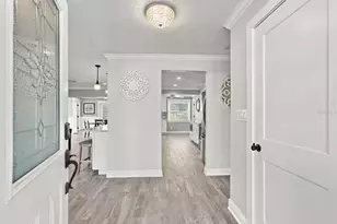 10469 Imperial Point Dr E, Largo, FL 33774 - Photo 5