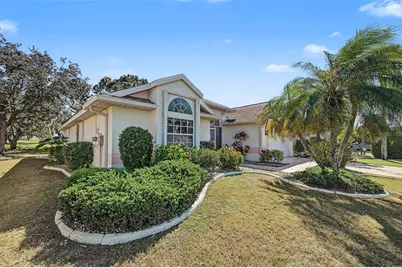 2113 Sterling Glen Court, Sun City Center, FL 33573 - Photo 5