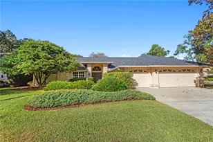 11510 Humber Pl, Temple Terrace, FL 33617 - Photo 1