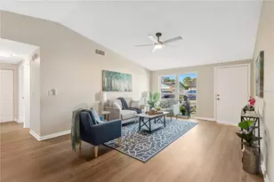9406 Glenrosa Ct, Tampa, FL 33615 - Photo 7