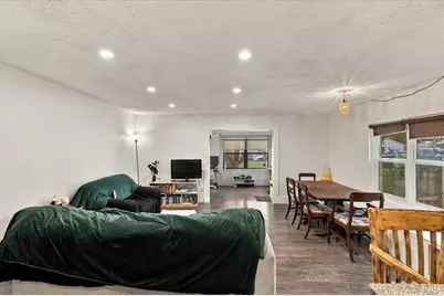 7017 N Willow Avenue, Tampa, FL 33604 - Photo 9