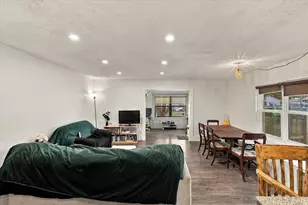 7017 N Willow Ave, Tampa, FL 33604 - Photo 9