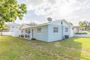 2524 W Carmen St, Tampa, FL 33609 - Photo 1