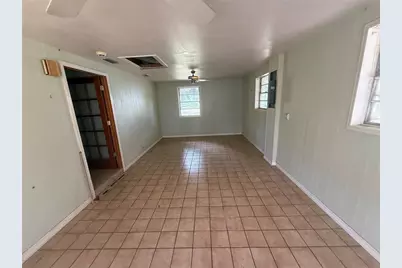2603 W 60 Highway, Plant City, FL 33567 - Photo 3