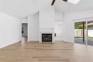 7133 Silvermill Dr, Tampa, FL 33635 - Photo 9