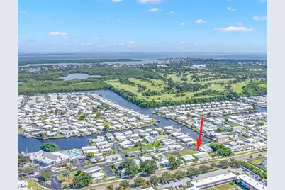 7004 Americana Drive NE #136, Saint Petersburg, FL 33702 - Photo 37