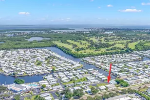 7004 Americana Dr NE, Saint Petersburg, FL 33702 - Photo 37