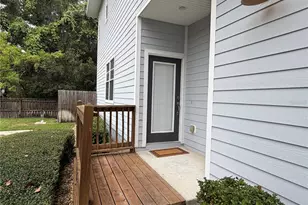 8323 King Blossom Ct, Tampa, FL 33615 - Photo 3