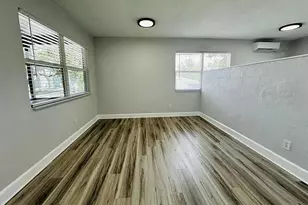 2001 2nd St S, Saint Petersburg, FL 33705 - Photo 43