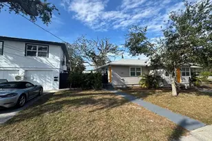 2001 2nd St S, Saint Petersburg, FL 33705 - Photo 1