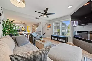 9901 1st St E, Treasure Island, FL 33706 - Photo 7