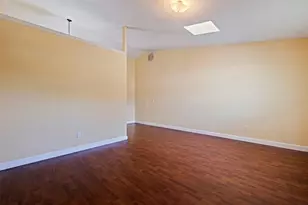 1065 28th Ave S, Saint Petersburg, FL 33705 - Photo 7