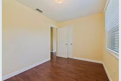 1065 28th Avenue S, Saint Petersburg, FL 33705 - Photo 13