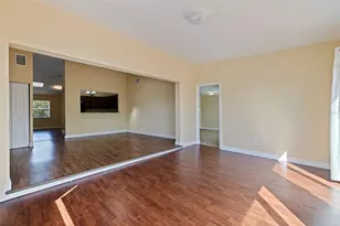 1065 28th Ave S, Saint Petersburg, FL 33705 - Photo 25