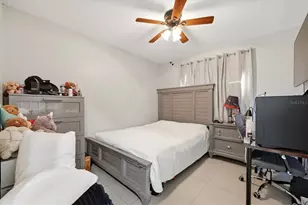 8331 W Pocahontas Ave, Tampa, FL 33615 - Photo 19