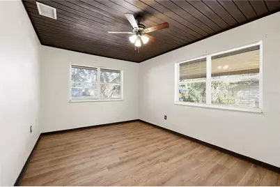 8009 Cardinal Drive, Tampa, FL 33617 - Photo 29