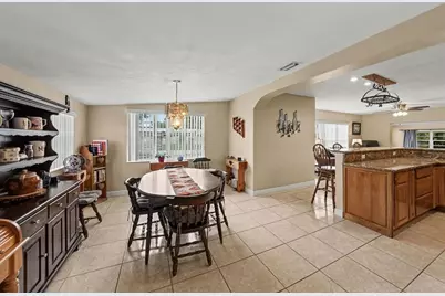 5002 Halifax Drive, Tampa, FL 33615 - Photo 3