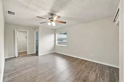 2704 Woodview Court, Clearwater, FL 33761 - Photo 13