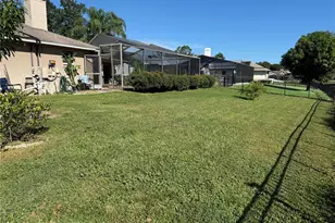 16307 E Course Dr, Tampa, FL 33624 - Photo 17