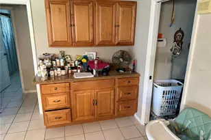 16307 E Course Dr, Tampa, FL 33624 - Photo 5