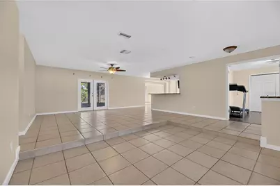 8904 W Flora Street, Tampa, FL 33615 - Photo 9