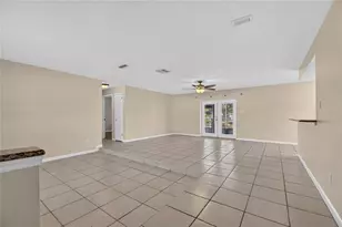 8904 W Flora St, Tampa, FL 33615 - Photo 7