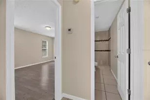 8904 W Flora St, Tampa, FL 33615 - Photo 23