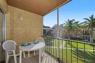 1575 Greenlea Dr, Clearwater, FL 33755 - Photo 27