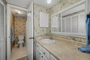 1575 Greenlea Dr, Clearwater, FL 33755 - Photo 9
