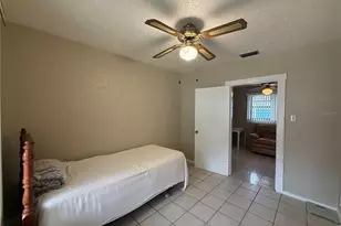 2933 W Walnut St, Tampa, FL 33607 - Photo 15