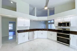 17505 Woodthrush Pl, Tampa, FL 33647 - Photo 15