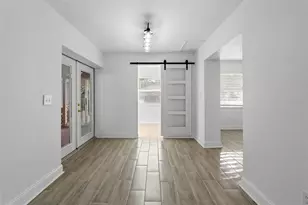 3900 50th St N, Saint Petersburg, FL 33709 - Photo 11